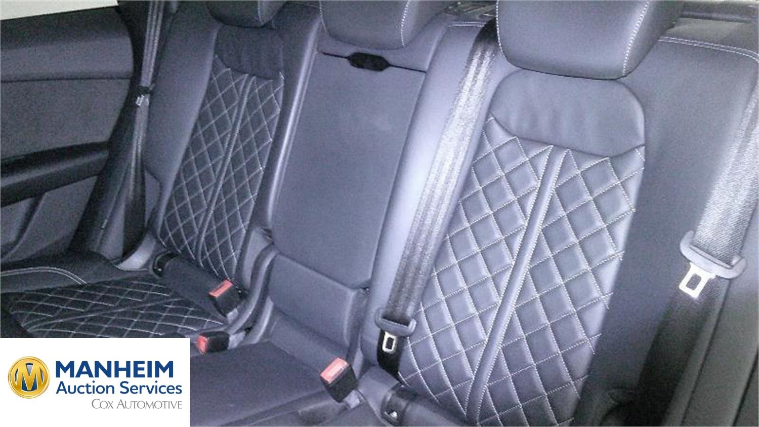Foto Audi Q8 6
