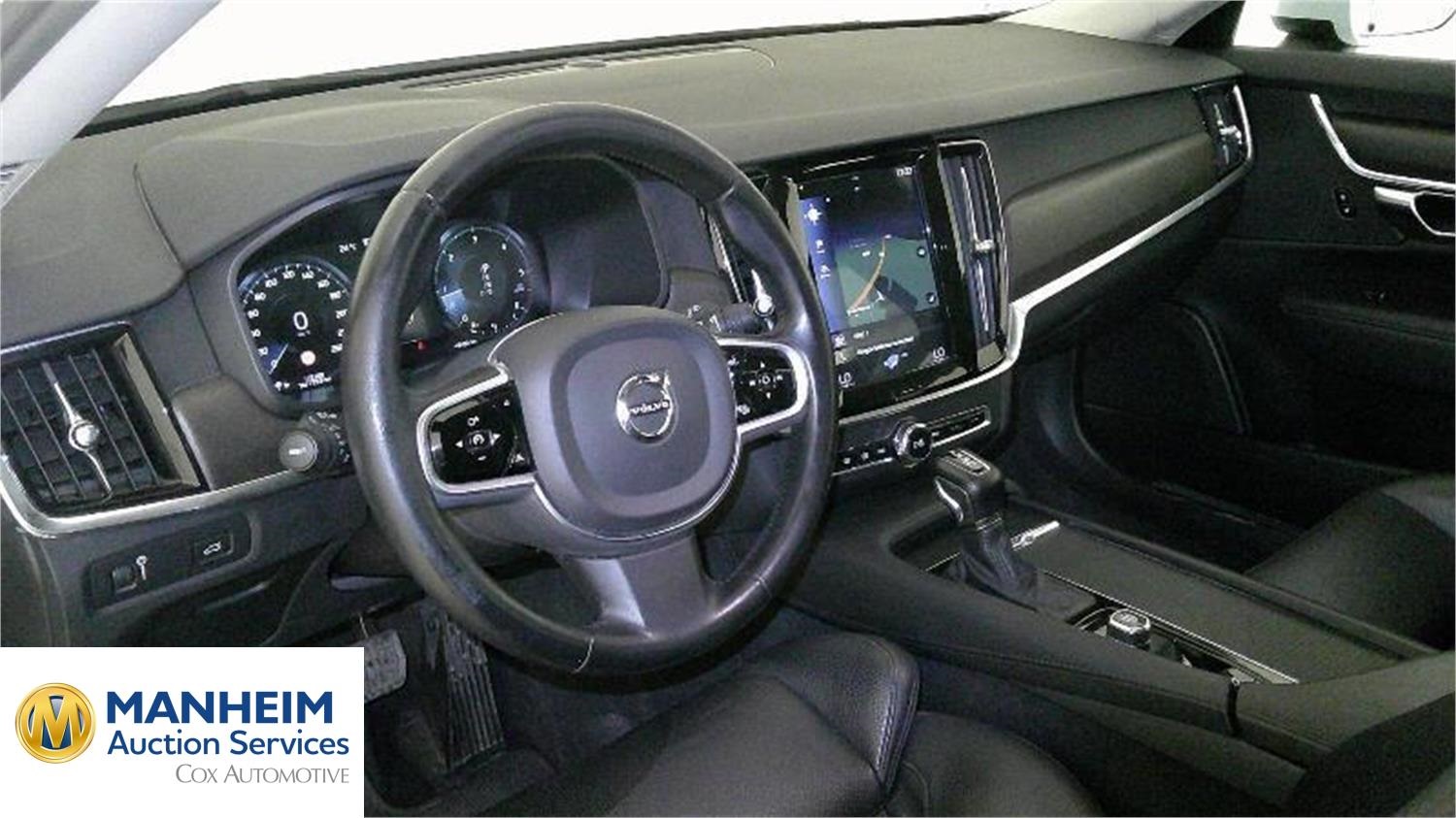 Foto Volvo V90 Cross Country 4