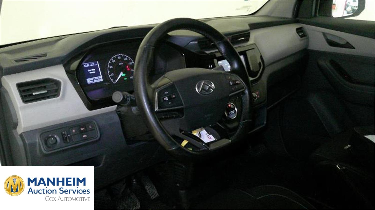 Foto MAXUS EDELIVER 3 4